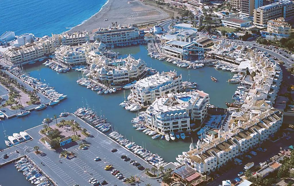 Popeye Suite Puerto Marina Espectacular Apartamento Dentro De La Isla De Puerto Marina Con Piscina En Cubierta Y A 1 Minuto De La Playa Benalmádena 0*,  Espagne