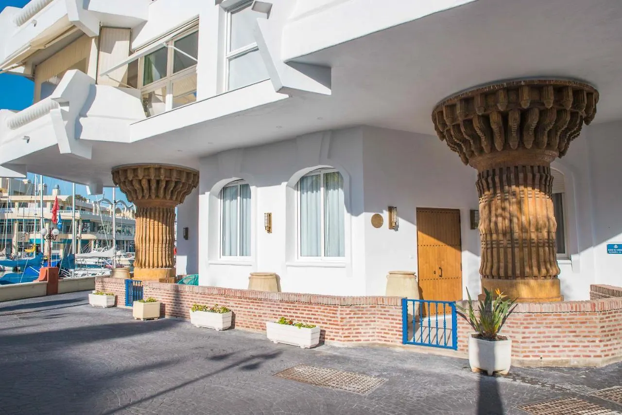 Appartement Popeye Suite Puerto Marina Espectacular Apartamento Dentro De La Isla De Puerto Marina Con Piscina En Cubierta Y A 1 Minuto De La Playa Benalmádena