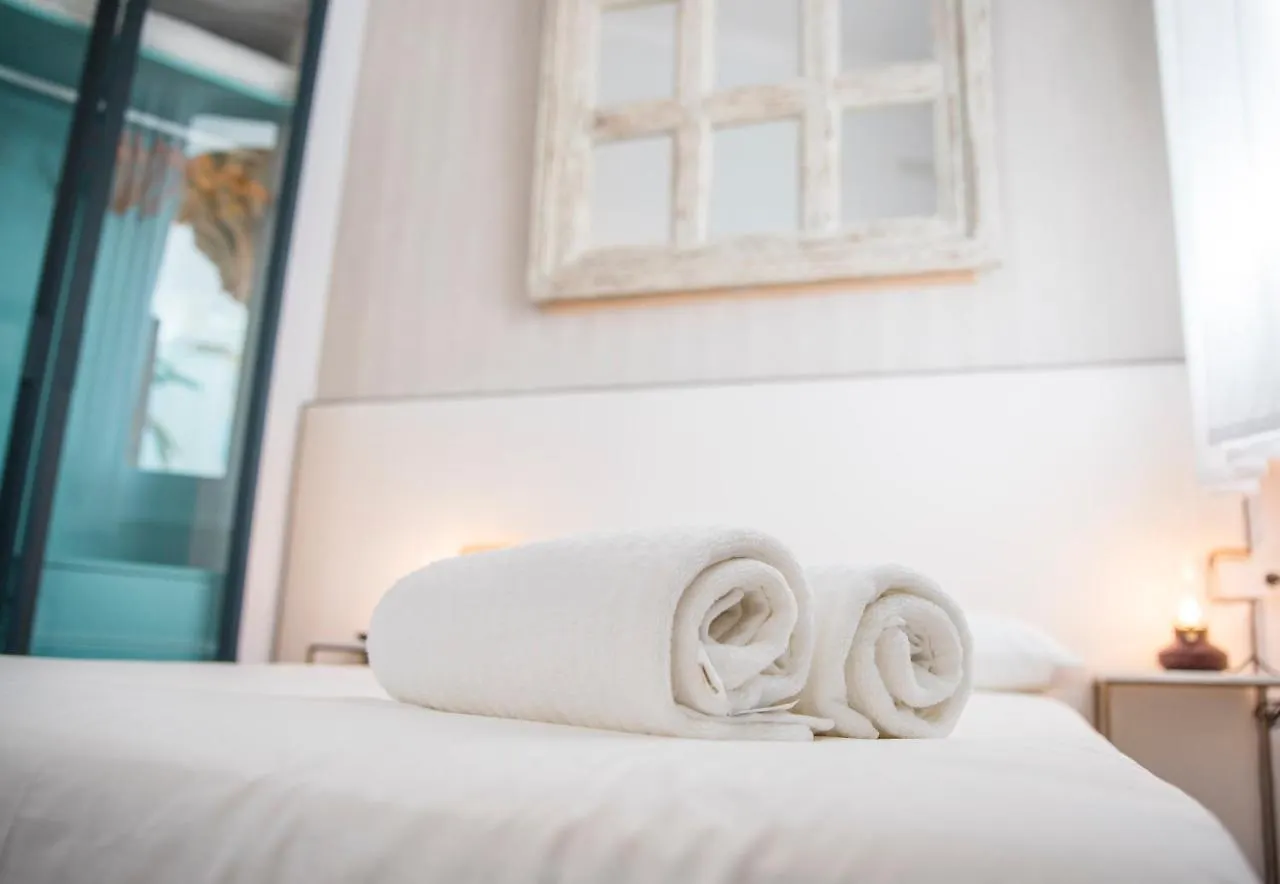 Popeye Suite Puerto Marina Espectacular Apartamento Dentro De La Isla De Puerto Marina Con Piscina En Cubierta Y A 1 Minuto De La Playa Benalmádena 0*,  Espagne