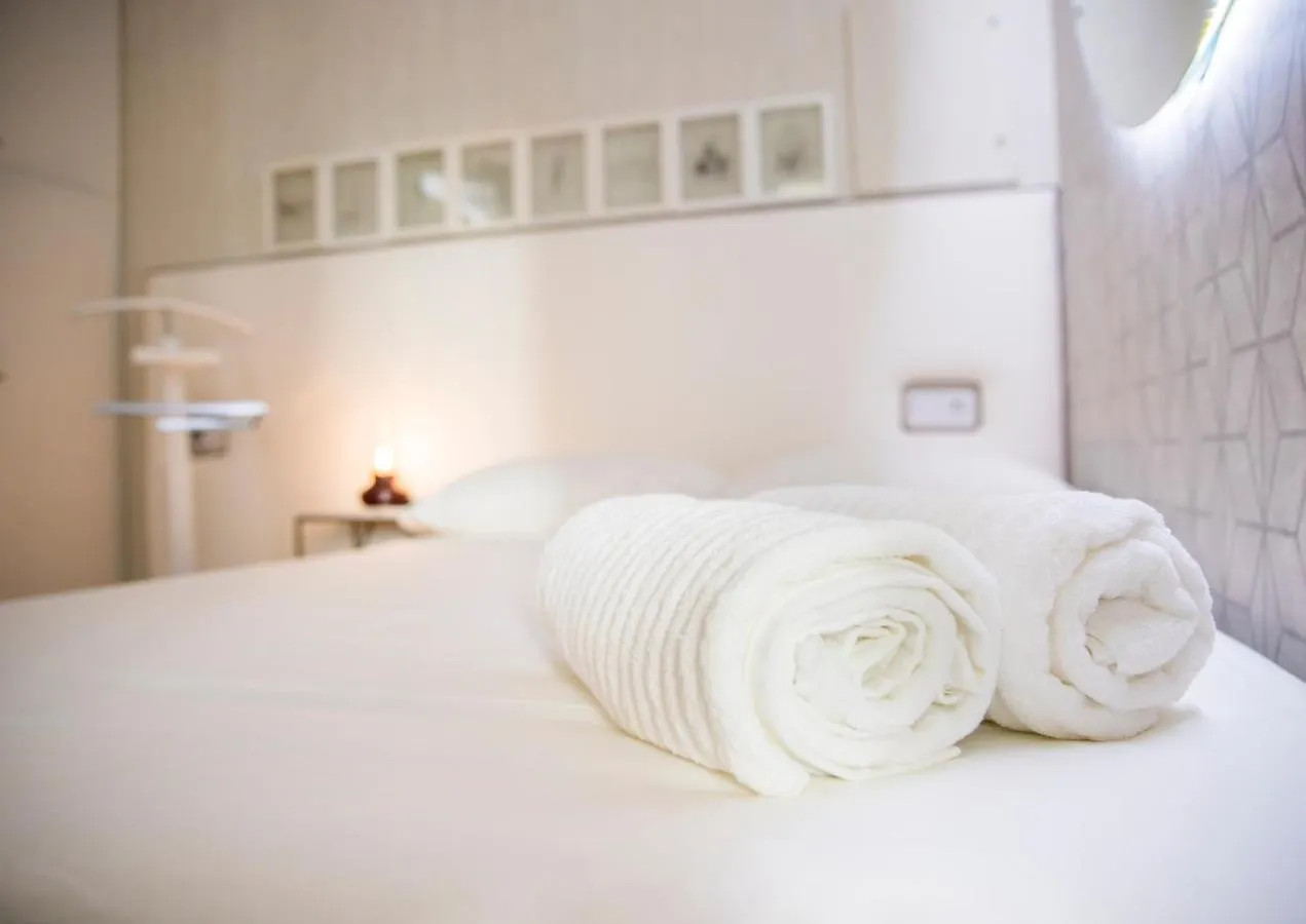 Appartement Popeye Suite Puerto Marina Espectacular Apartamento Dentro De La Isla De Puerto Marina Con Piscina En Cubierta Y A 1 Minuto De La Playa Benalmádena