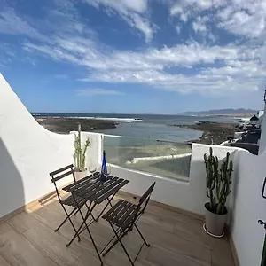 Acogedora Casa Con Vistas Al Mar Caleta de Caballo